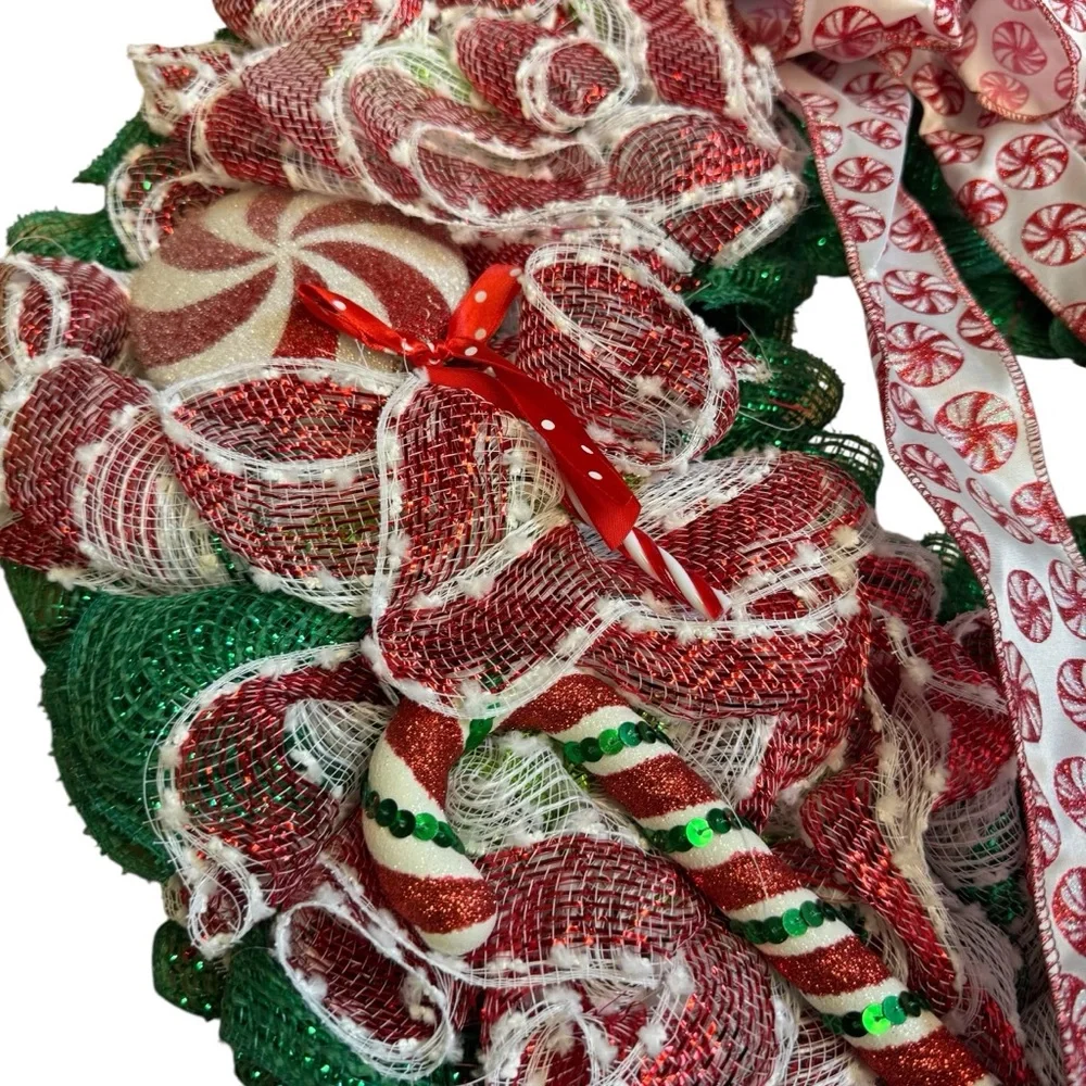 Handmade Peppermint Candy Deco Mesh Wreath Red, Green & White Swirl 22 inch